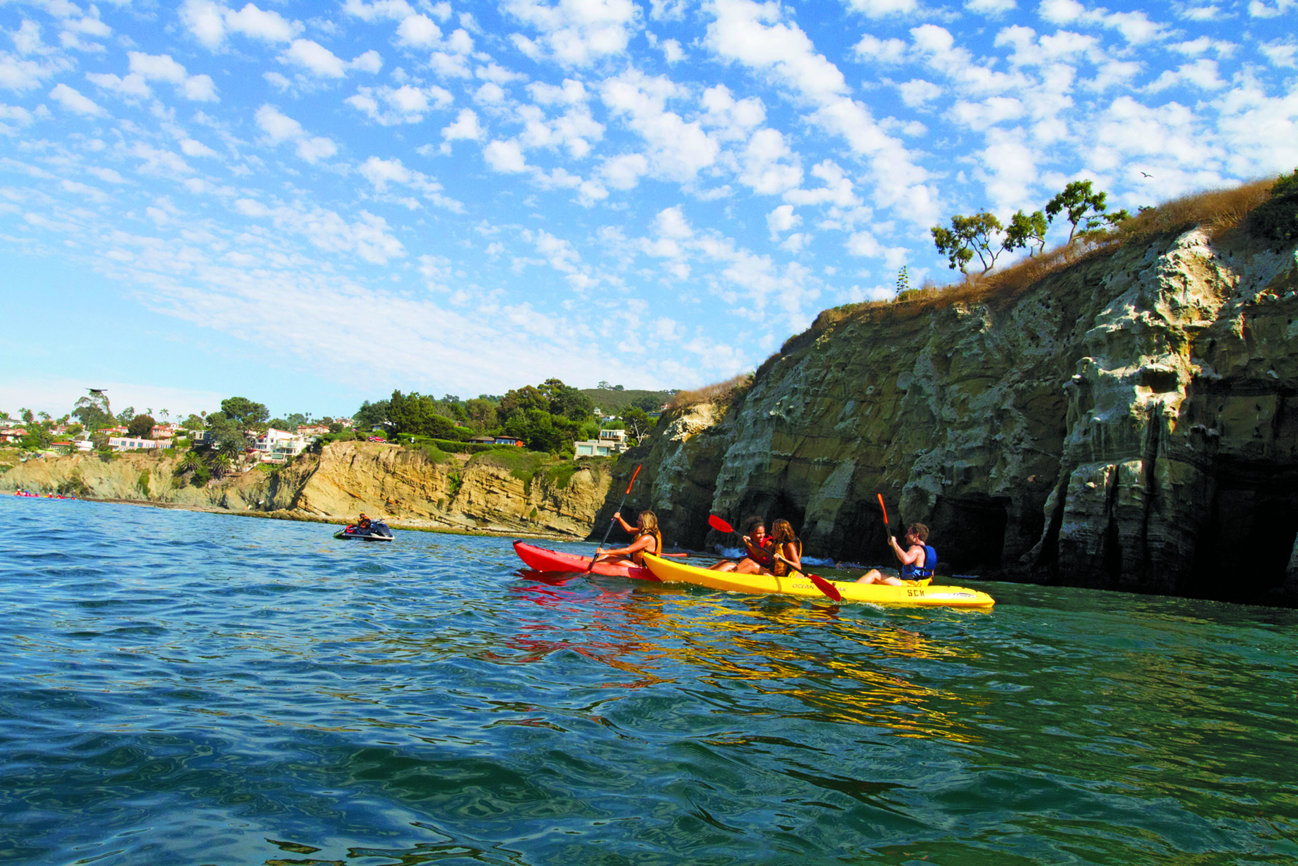 La Jolla Kayak near cliff