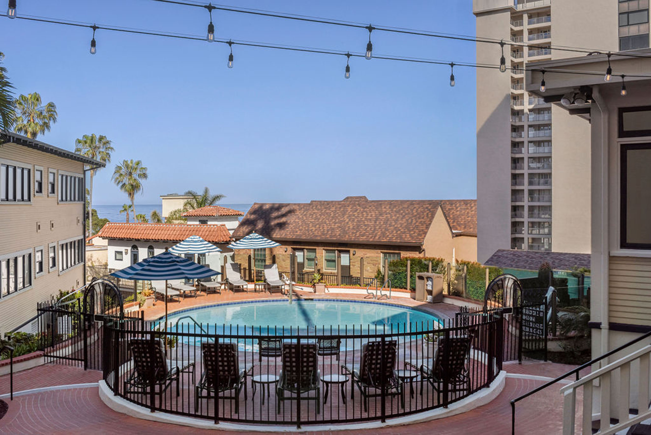 Grande Colonial Swimming Pool